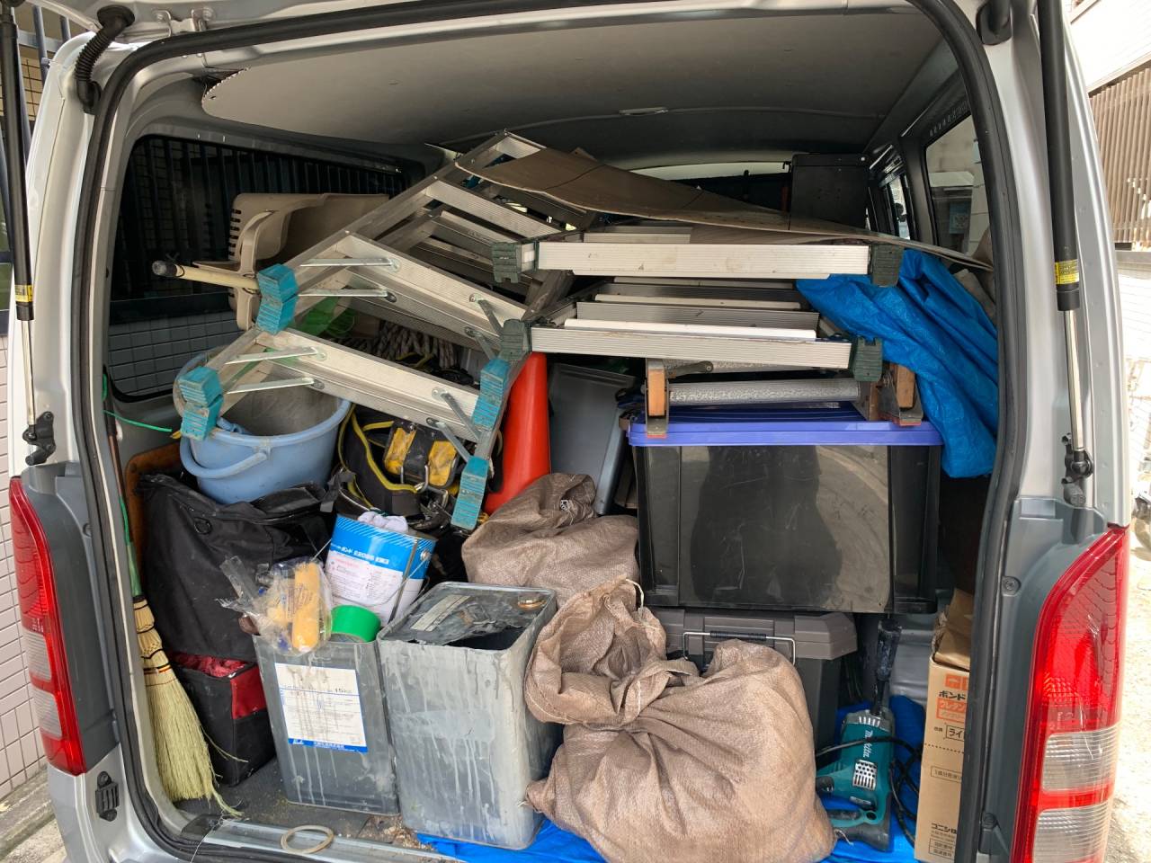 パンパン　ハイエース