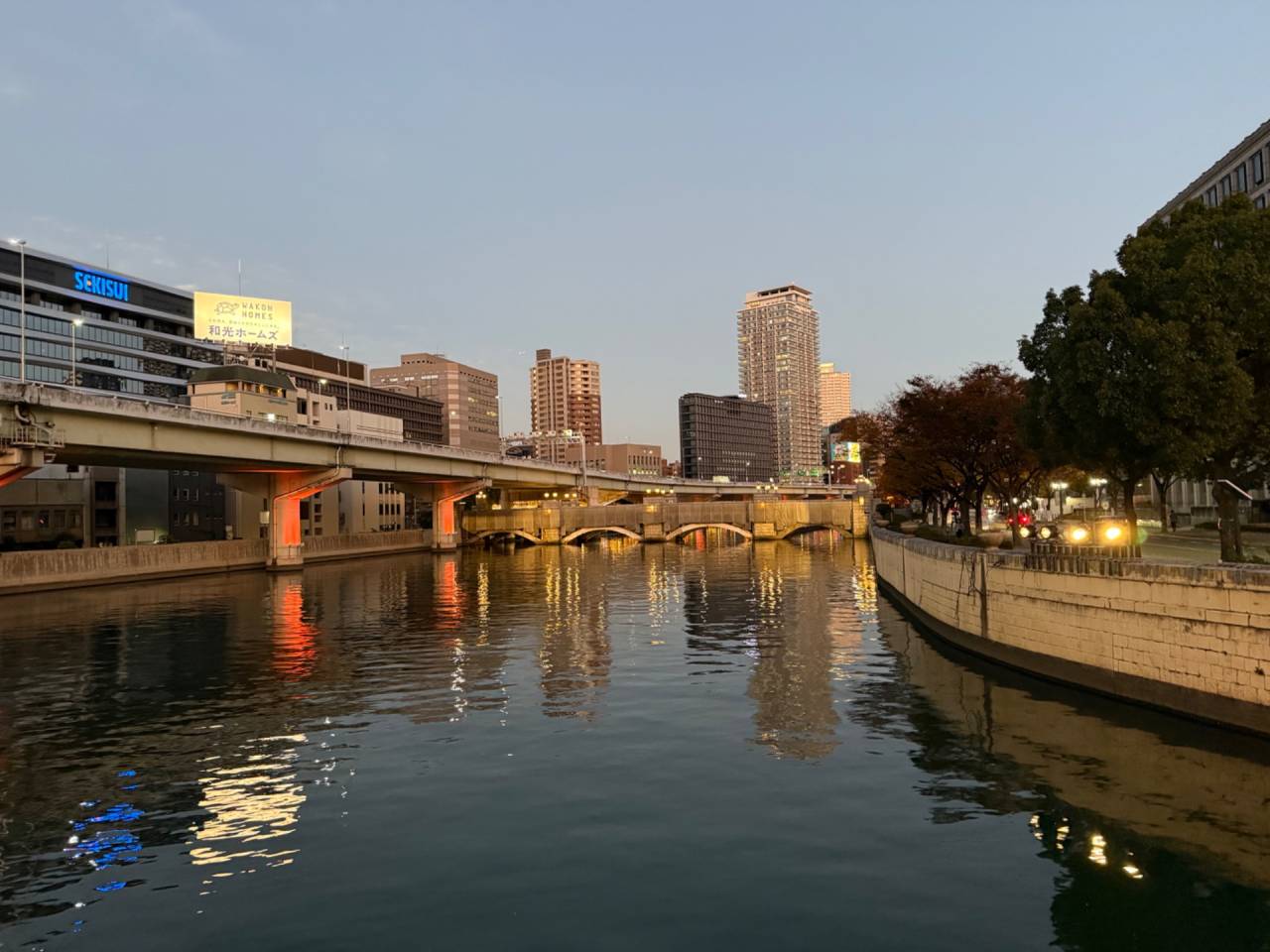 さらに川と夕陽と、、　大阪　中之島